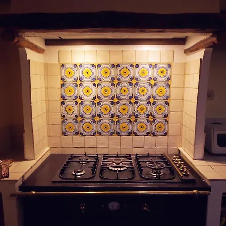 Al Casolare Guest house Ofena