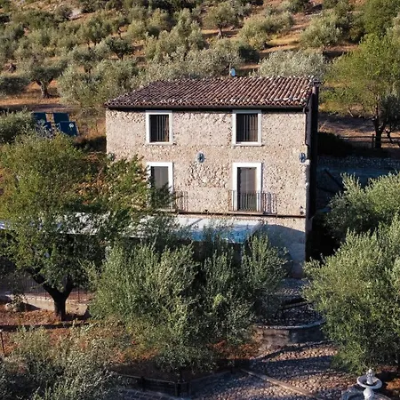 Guest house Al Casolare 3*