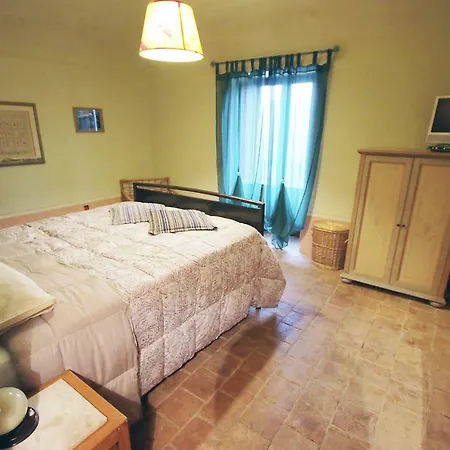 Guest house Al Casolare 3*