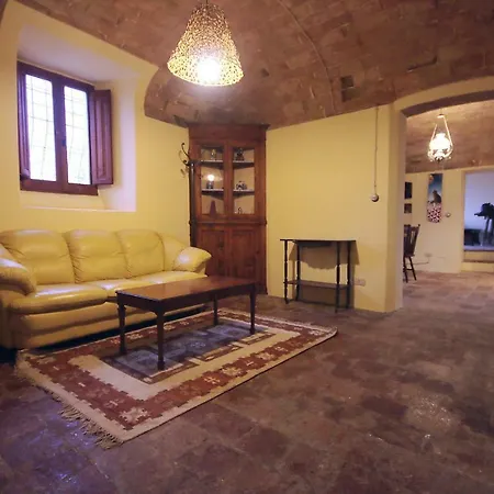 Guest house Al Casolare 3*